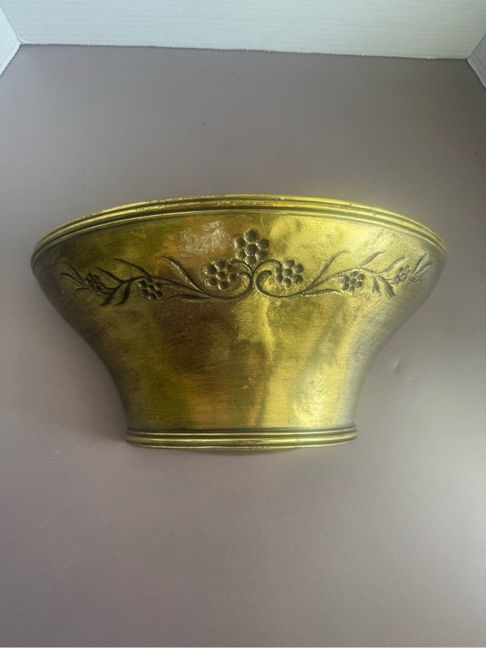 Vintage 1965 Syroco Gold Wall Planter/ Wall Pocket